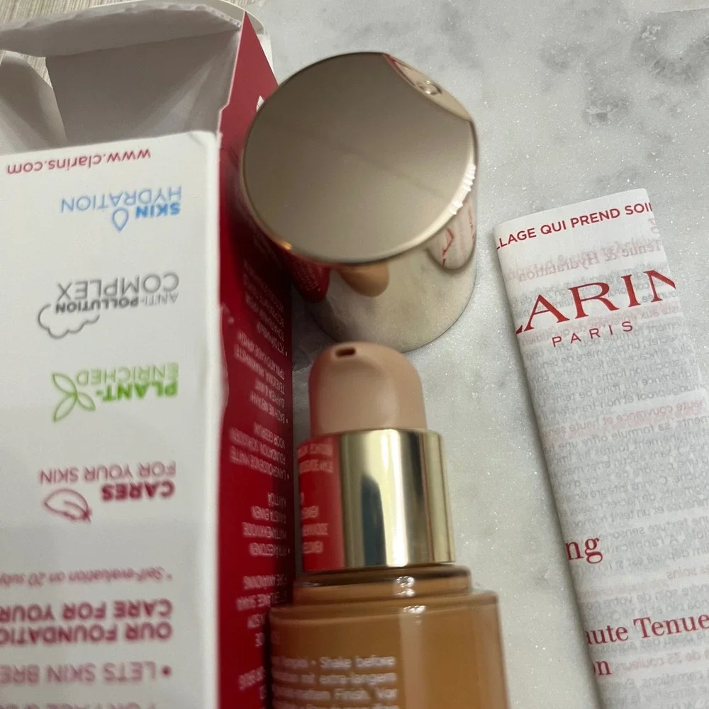 CLARINS 117N Everlasting Foundation Hazelnut Long Wearing Hydrating Matte Makeup